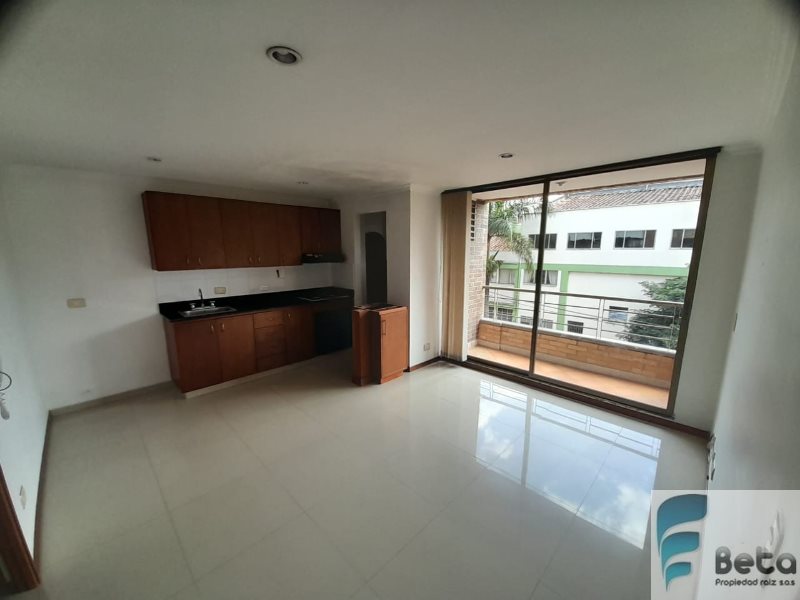 Apartaestudio en Arriendo en Laureles