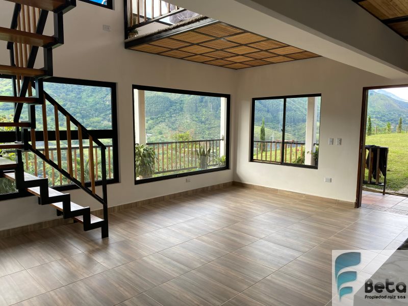 Casa-Finca en Ambos en El Hatillo