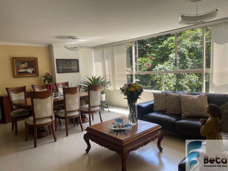 Apartamento en Arriendo en Laureles